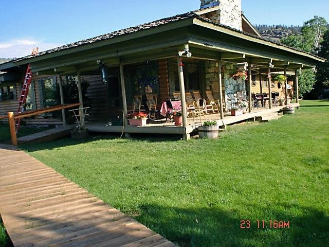 石头湖旅馆Boulder Lake Lodge