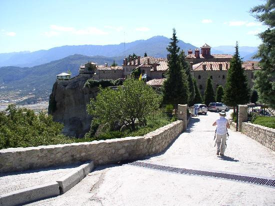 Agios Stefanos-卡兰巴卡必去景点