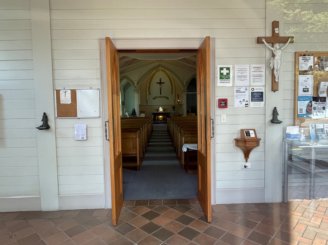 St. John the Baptist Catholic Church Parnell Parish-Parnell必去景点