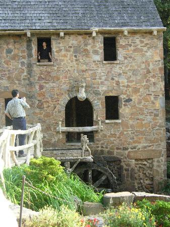 The Old Mill景点图片