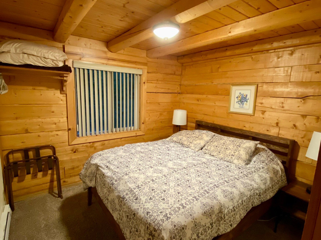 Hatcher Pass Cabins主图