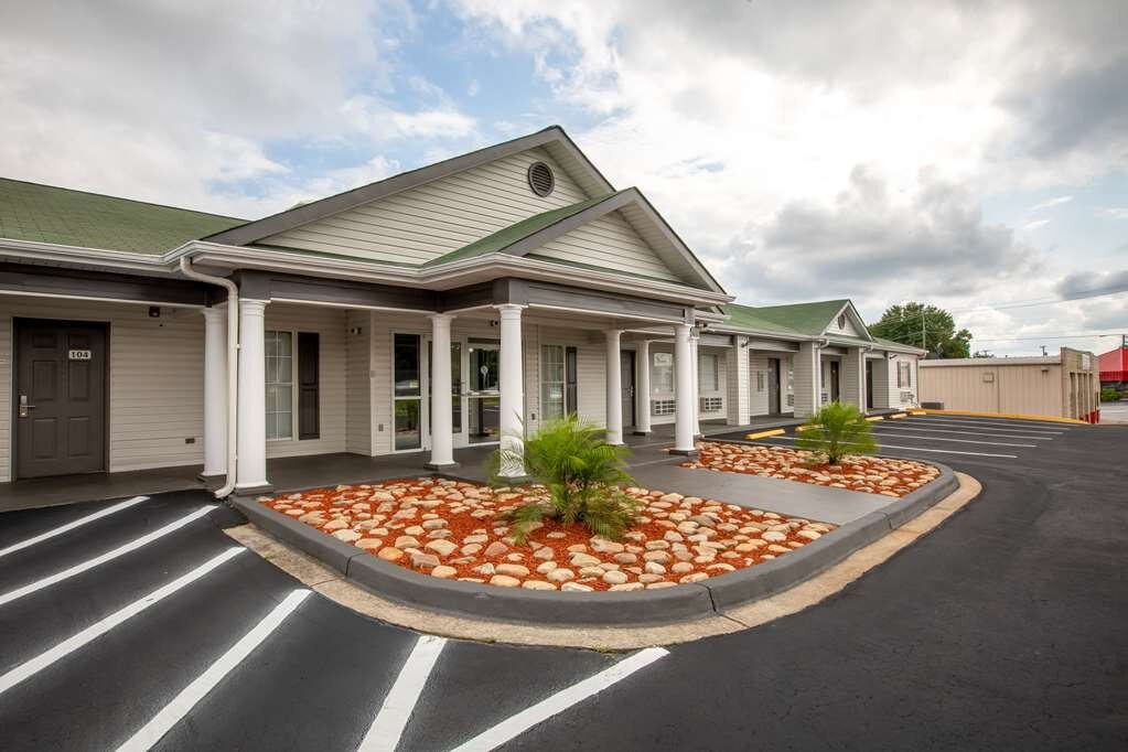 Suburban Extended Stay Hotel