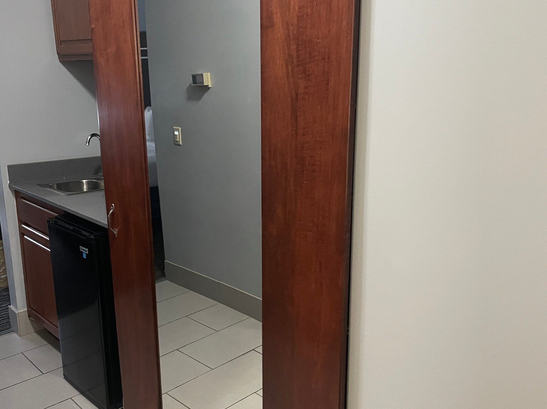 Best Western Elkhart Inn & Suites主图