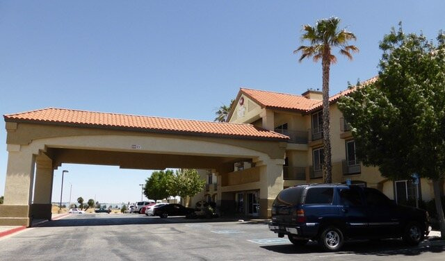 Best Western Plus John Jay Inn & Suites主图