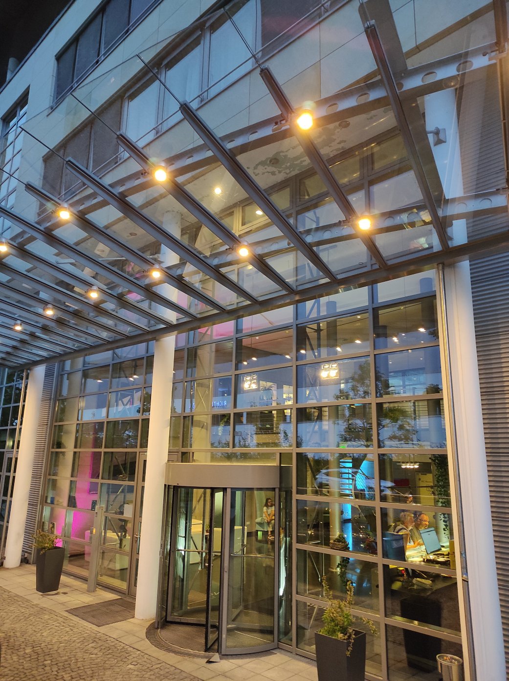 FOUR慕尼黑新展览中心-浴室