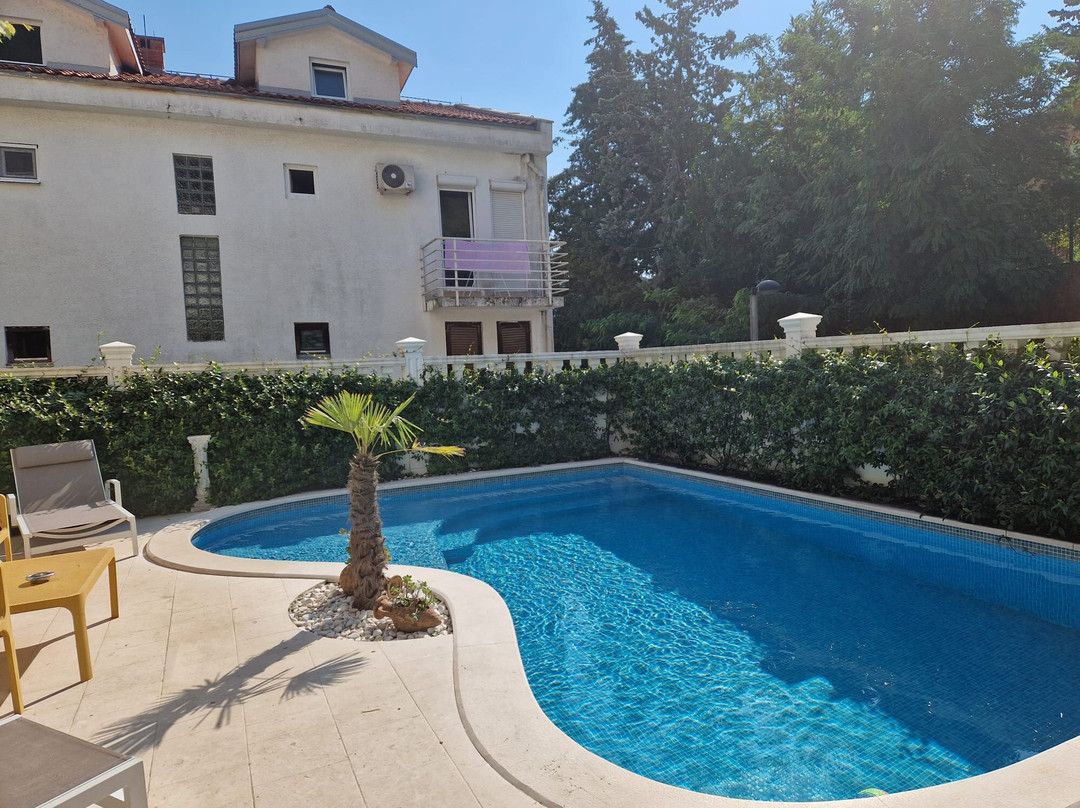 Apartments Captain's Villa