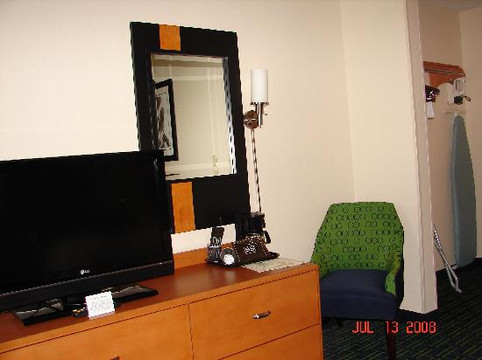 波士顿戴达姆费尔菲尔德客栈