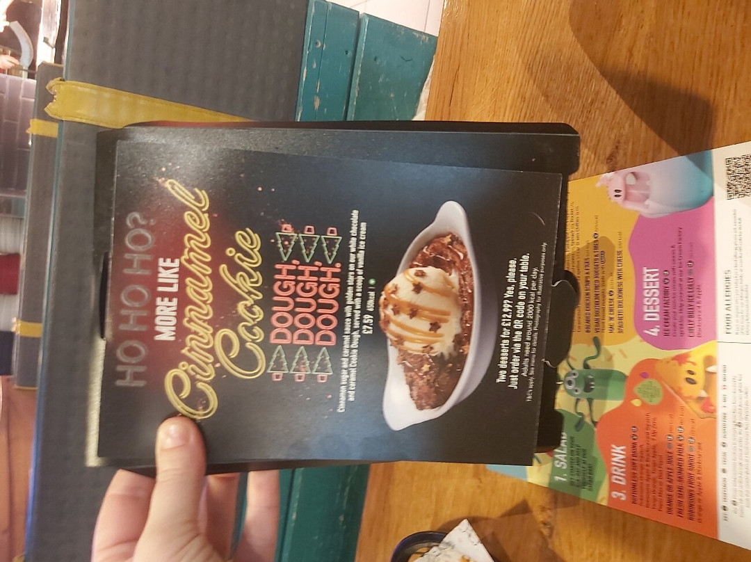 White Rose Shopping Centre-利兹必去景点