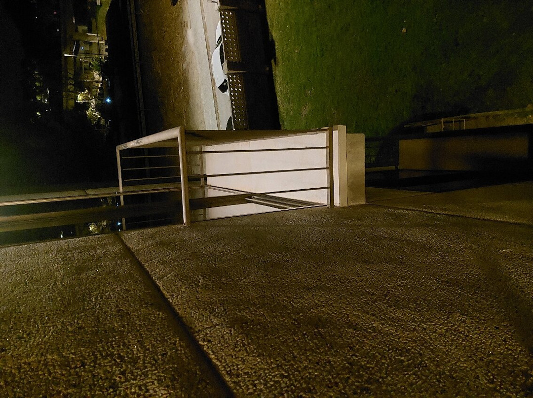 卡斯特德菲镇酒店主图