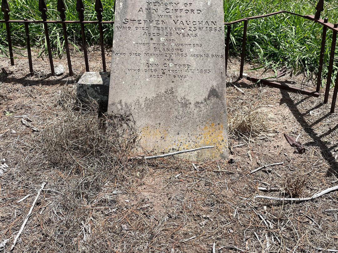 Learmonth Cemetery-Learmonth必去景点