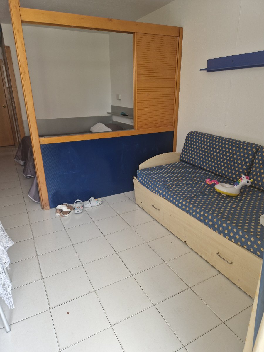 国际二号酒店-客卧