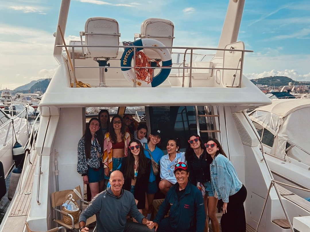 Pepecello Yacht Tours-那不勒斯必去景点