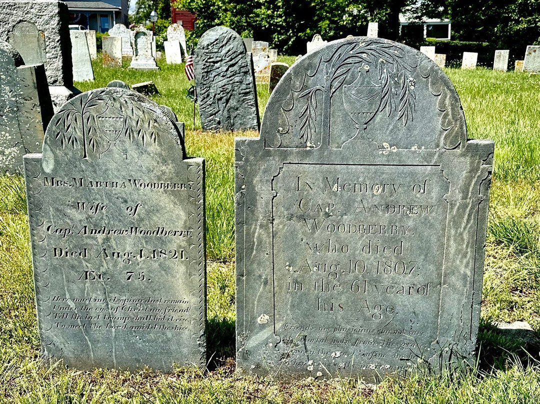 Old First Parish Burying Ground景点图片