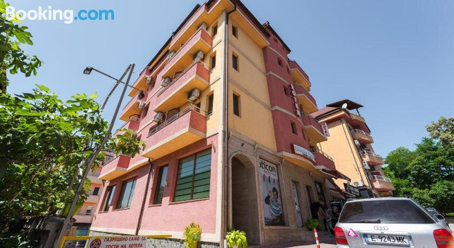 斯维格奥尔基酒店主图