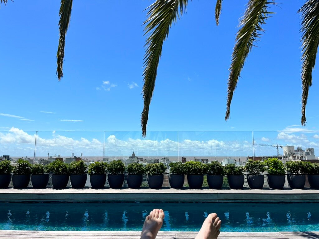 Hotel Montevideo主图