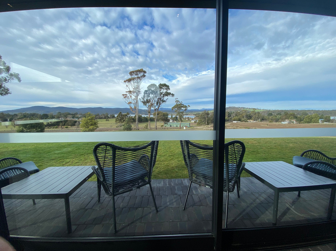 Stoney Rise Vineyard-Gravelly Beach必去景点