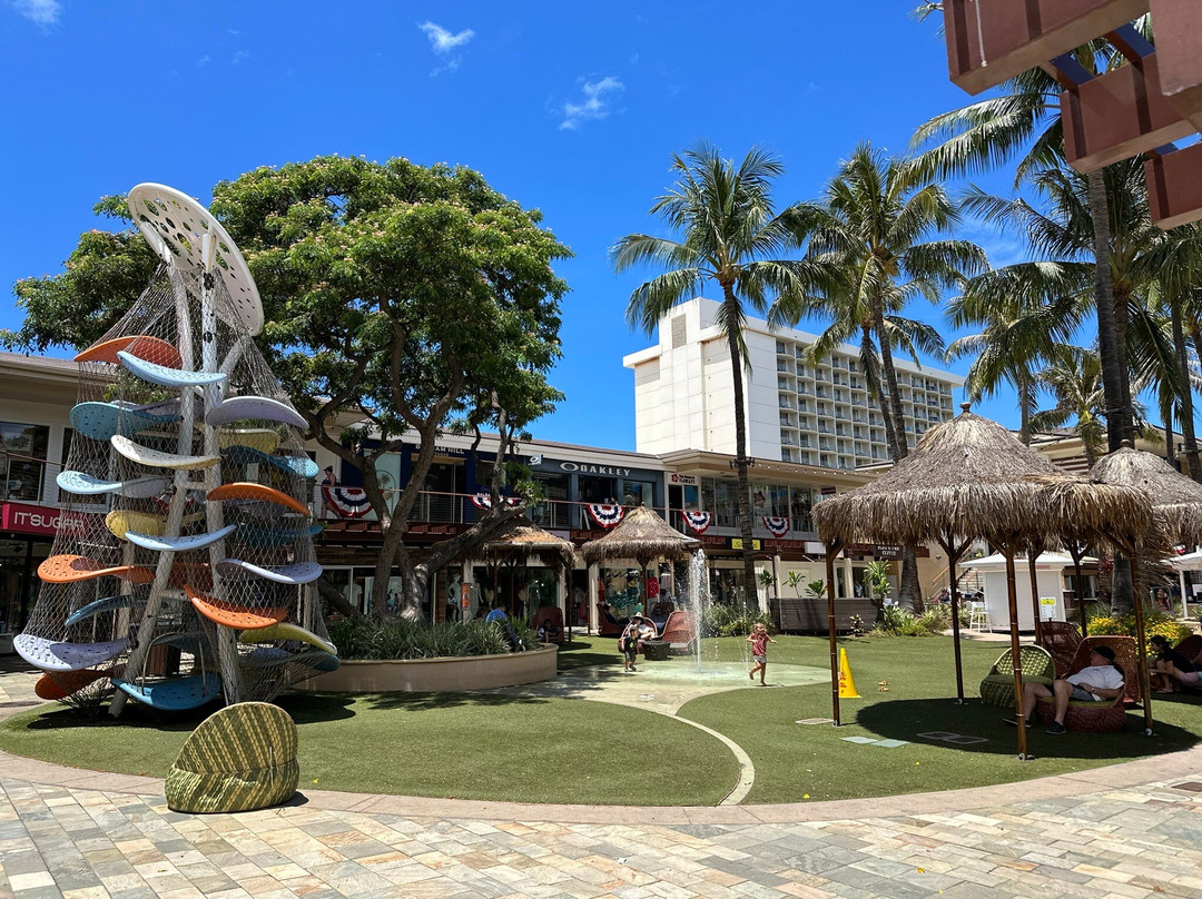 Whalers Village景点图片