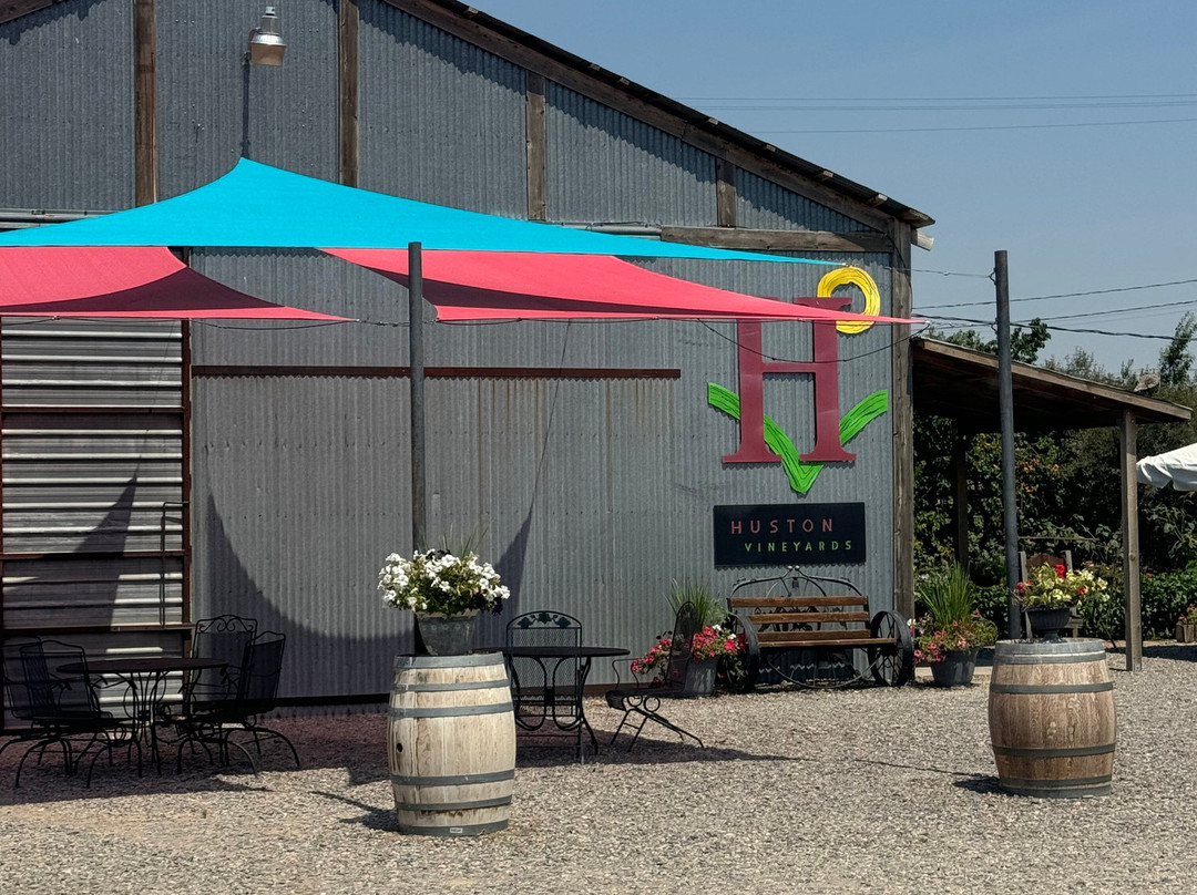 Huston Vineyards-Caldwell必去景点
