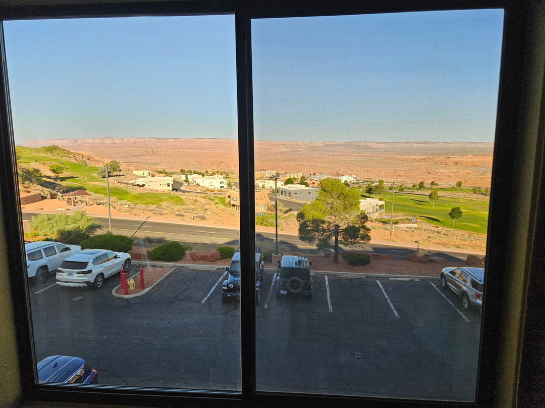 西方最佳鲍威尔湖畔酒店主图