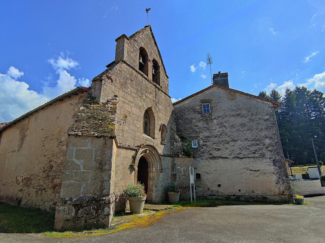 Eglise St Symphorien à Saint-Symphorien-sur-Couze景点图片
