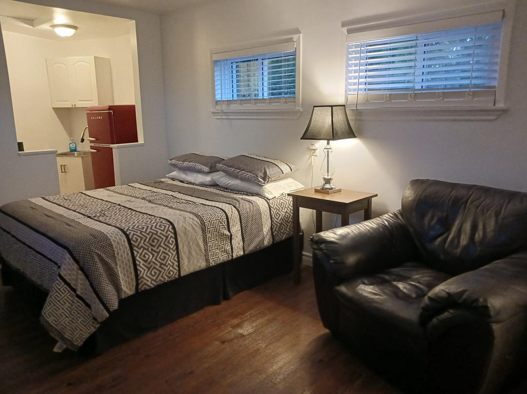 Bridgewaters Inn主图