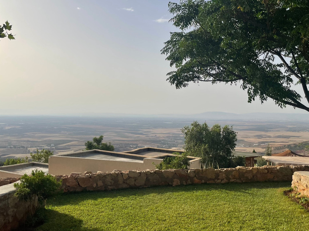 Dar El Mandar Farm主图