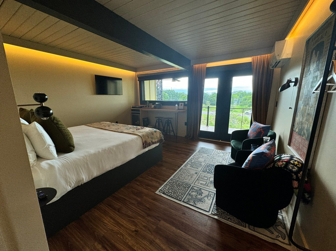 Reclaimed Motel主图