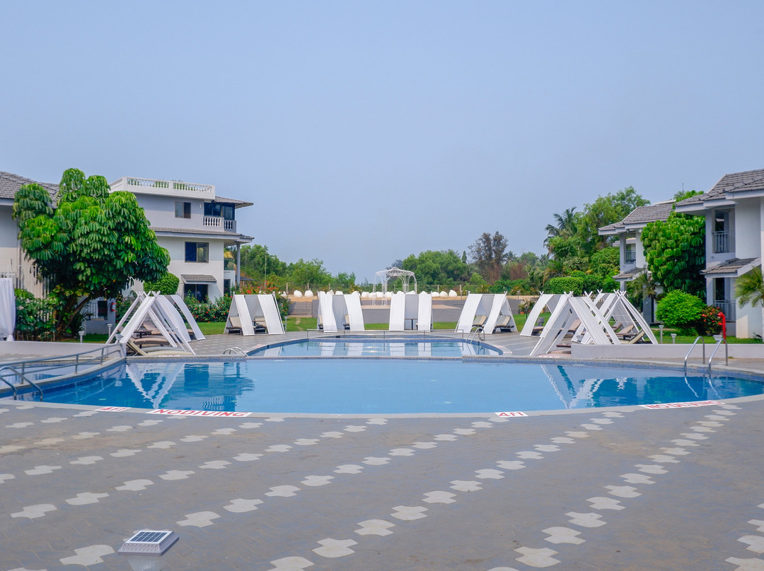 Regenta Baywatch Resort主图