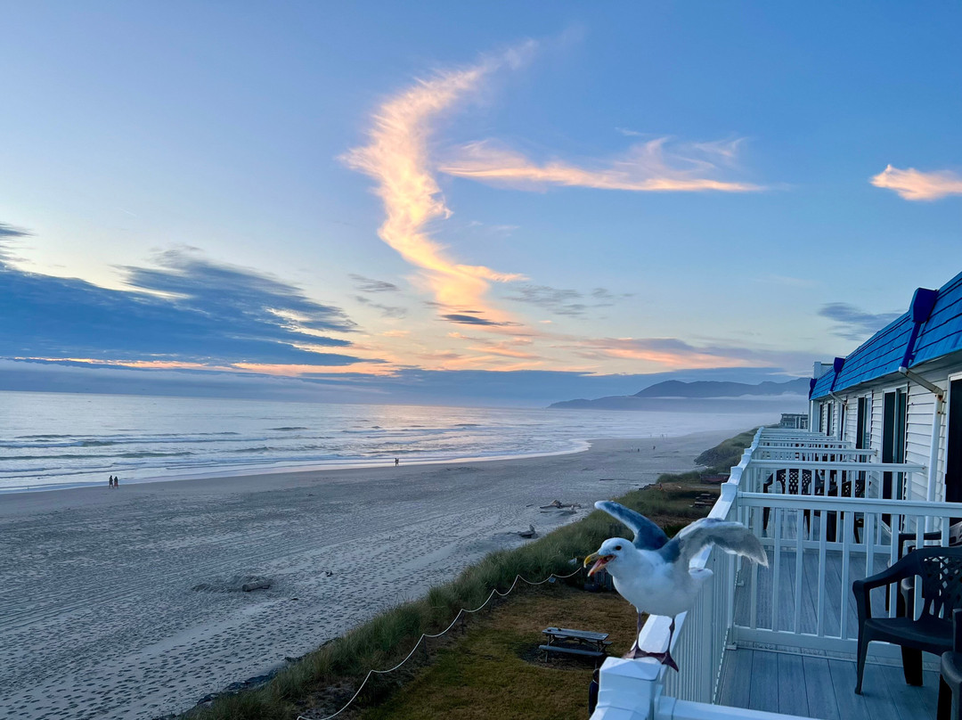 Rockaway Beach Resort主图