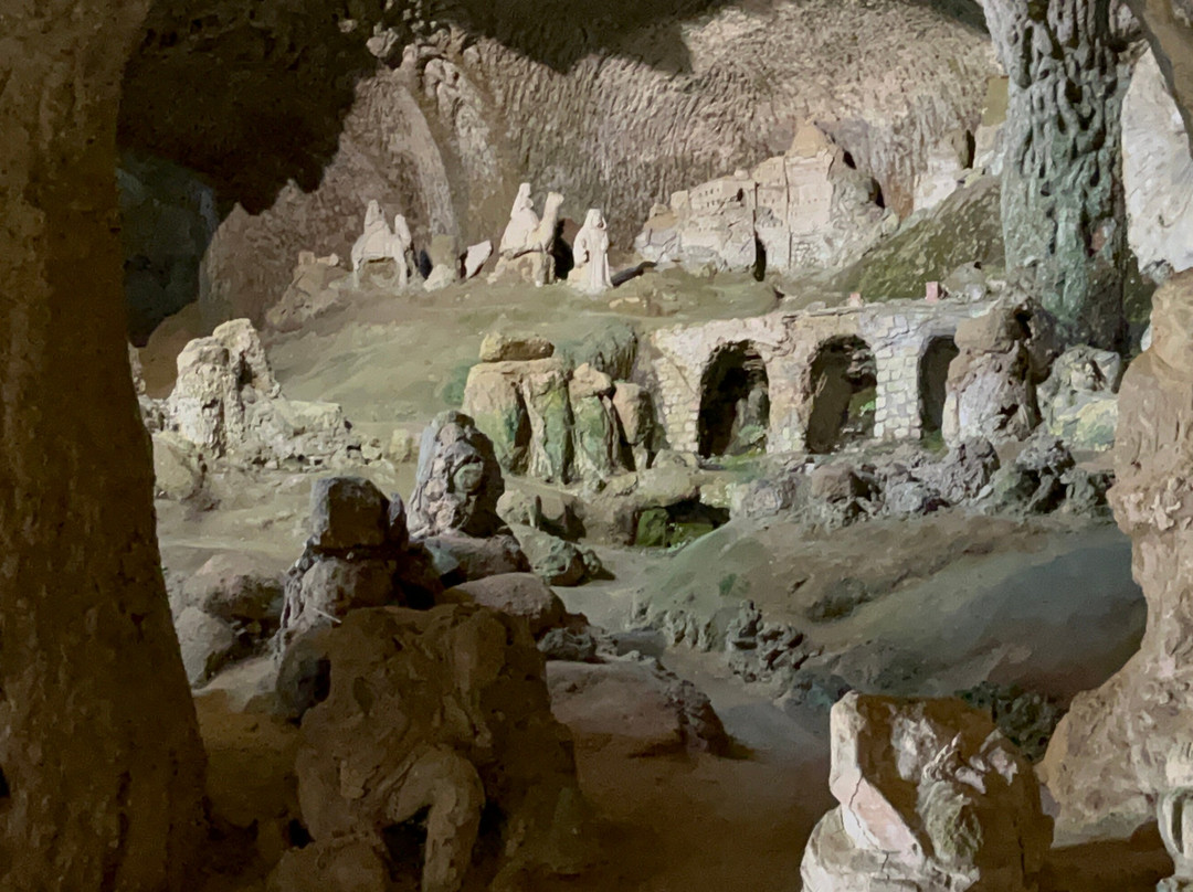 Spiaggia Libera Chiesa di Piedigrotta景点图片