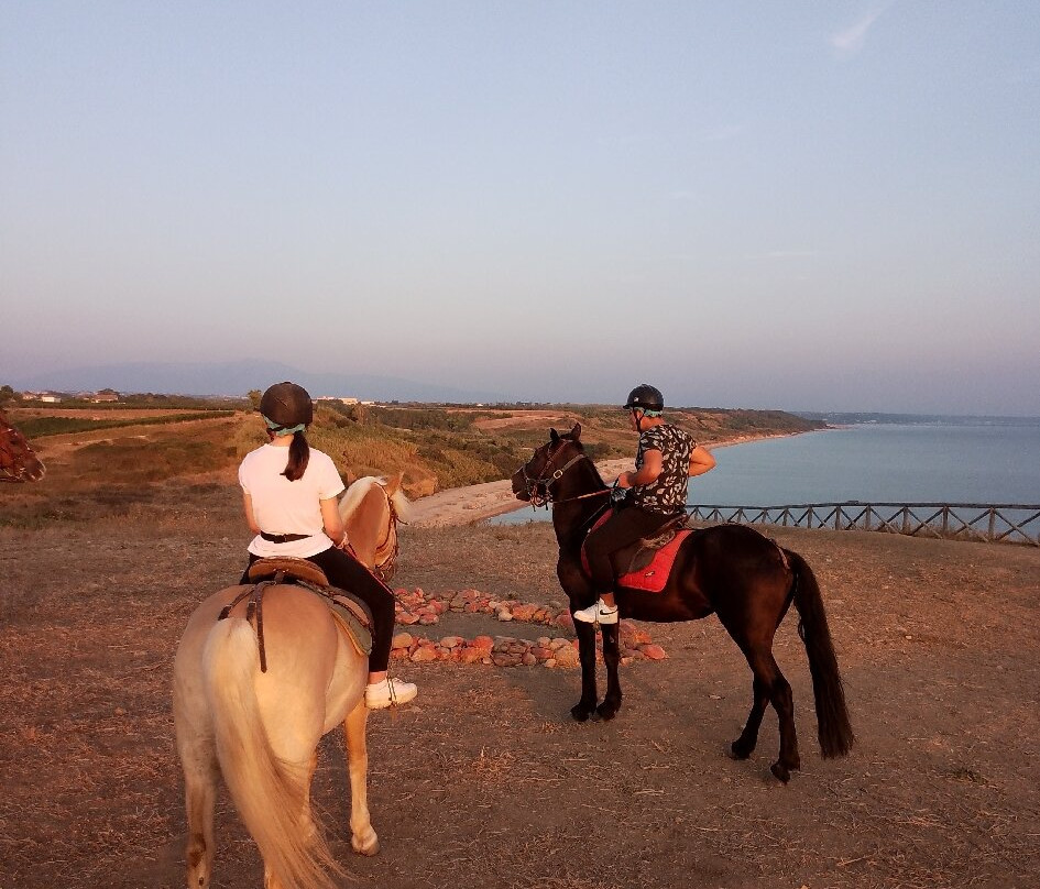 Riserva Naturale Regionale Marina di Vasto景点图片