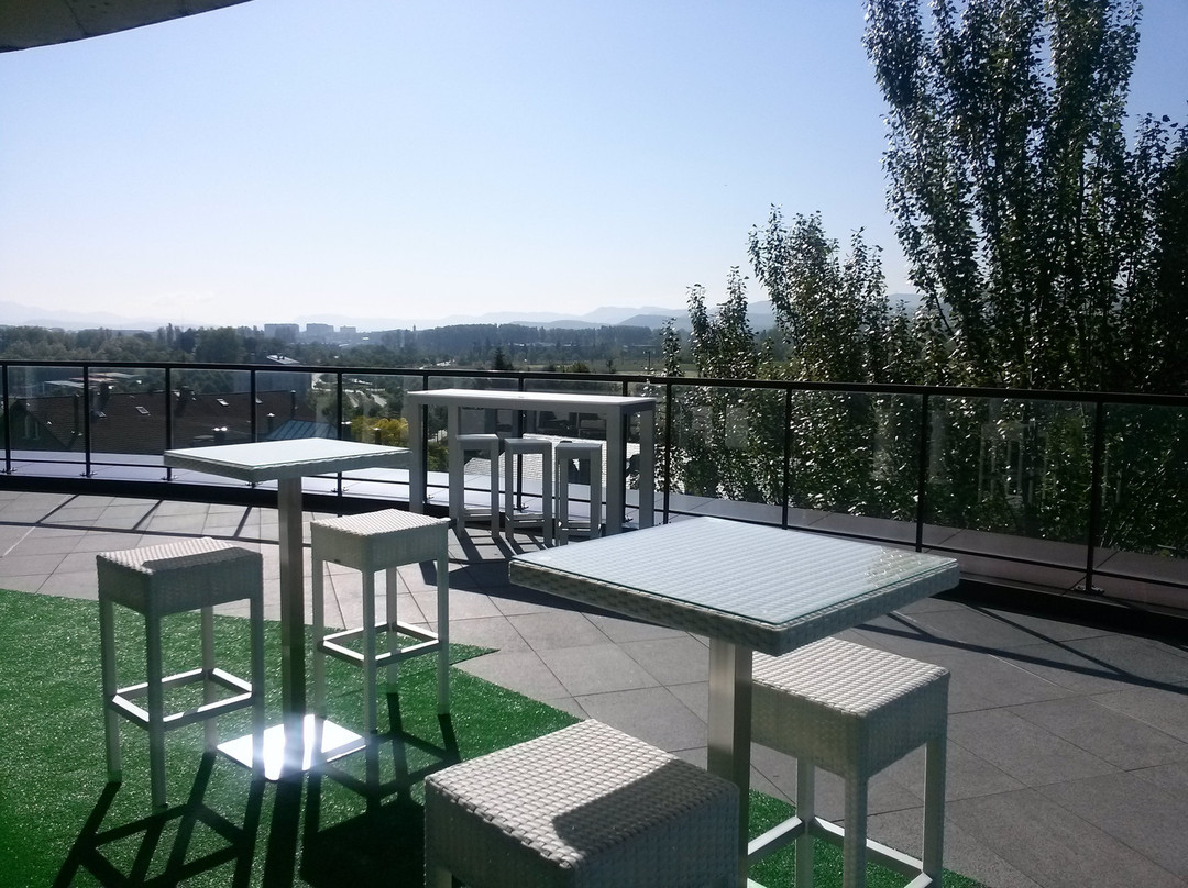 Hotel Jardines De Uleta Suites主图