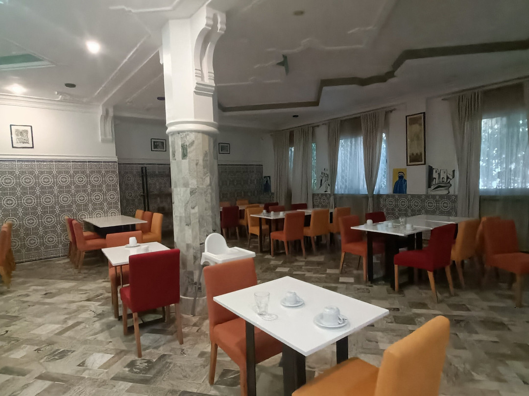 Hotel Grand Bassin主图