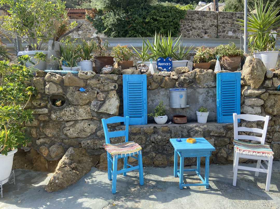 Thomas Elena Beach Bar-Argassi必去景点