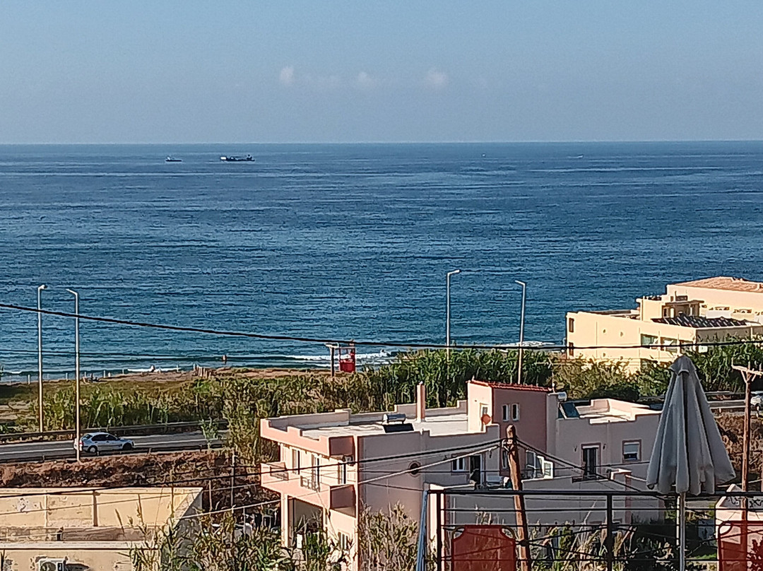 Sunrise Apartments主图