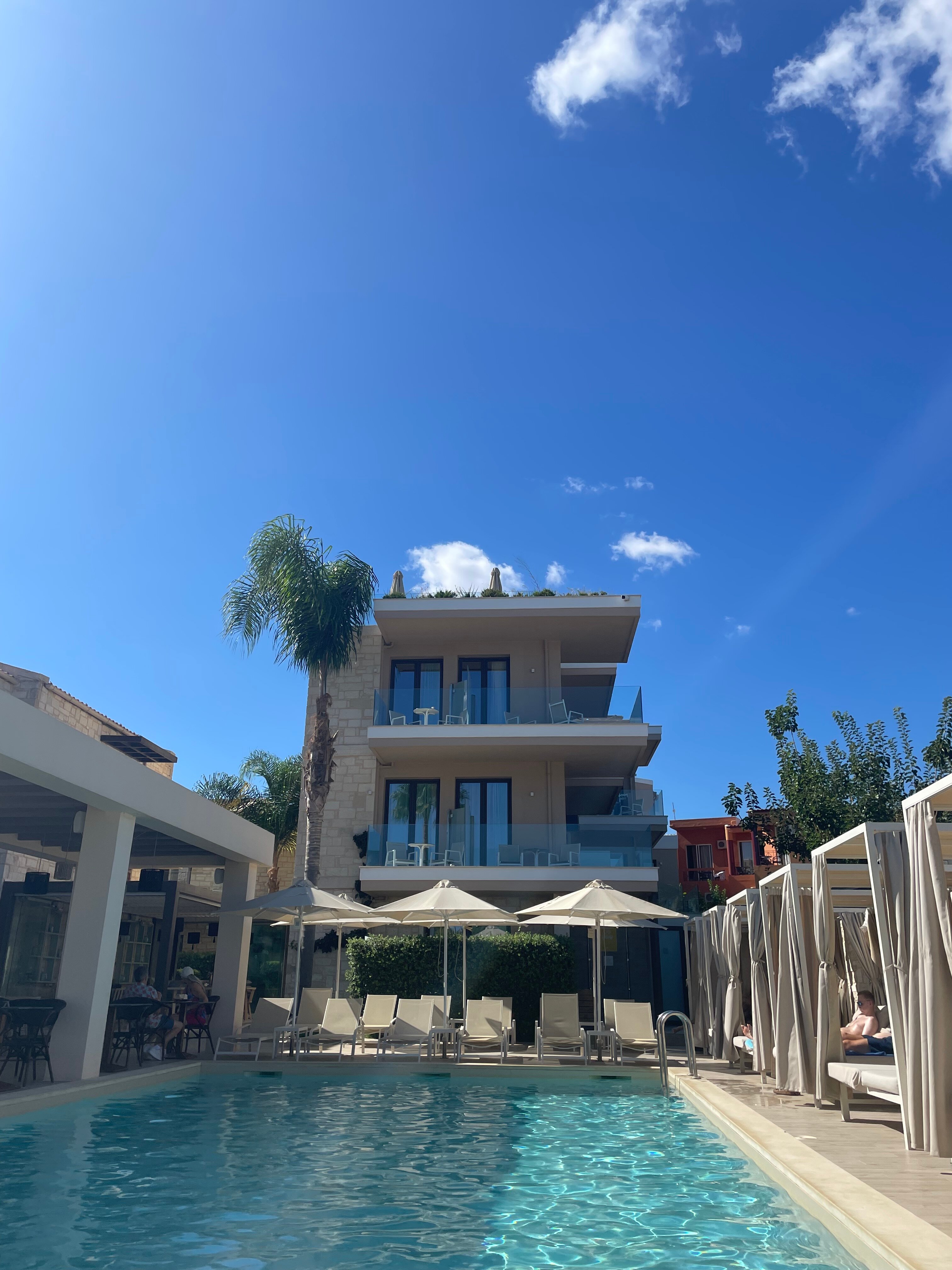 Airis Boutique & Suites-泳池