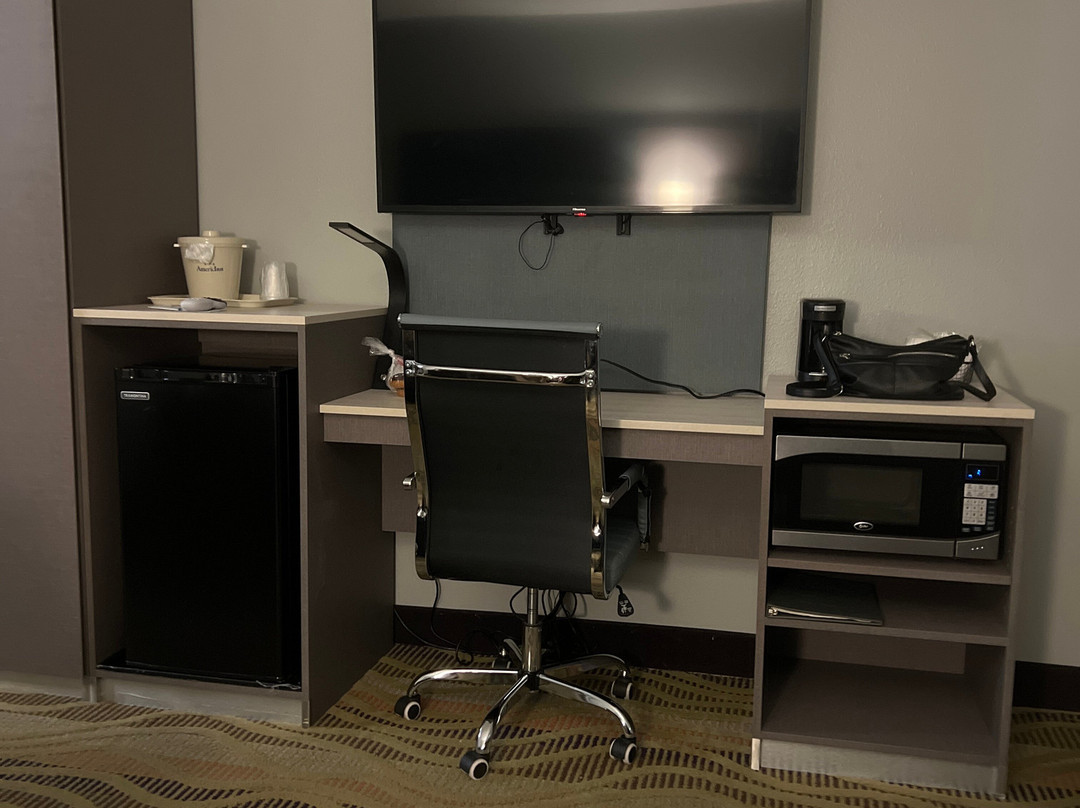 AmericInn by Wyndham Republic主图