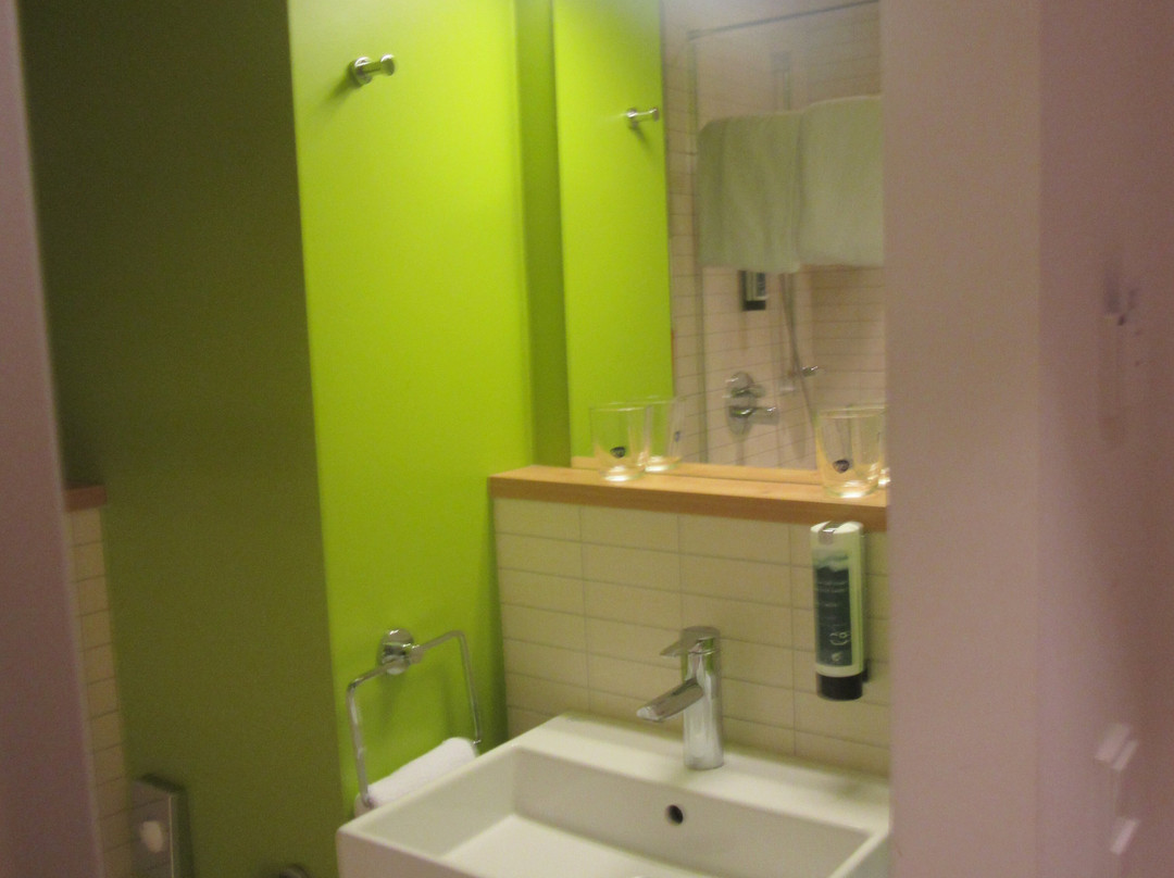 Hey Lou Hotel Piding主图