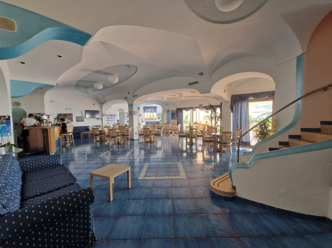 Hotel Saint Raphael主图