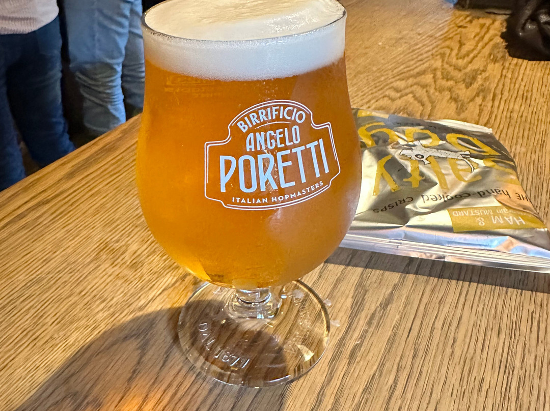 The Black Horse Inn主图