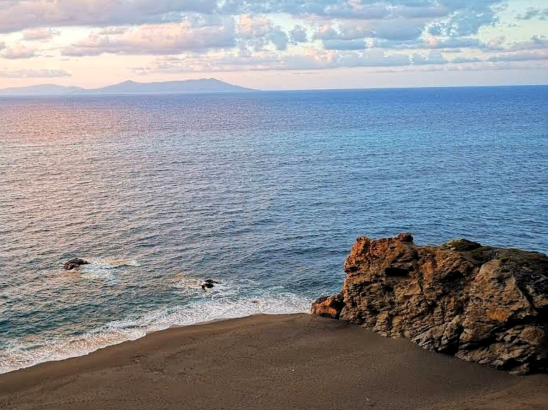 Spiaggia Del Bue景点图片