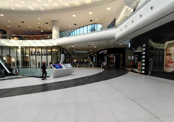 Mega Mall景点图片