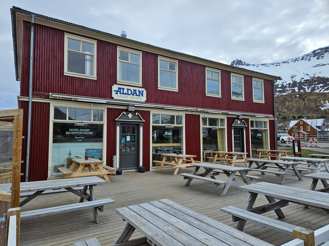 斯奈菲尔酒店主图