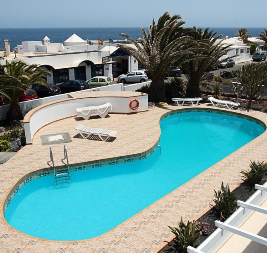 Charco del Palo Bungalows