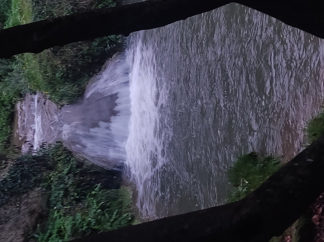 Cascadas De Tobera景点图片