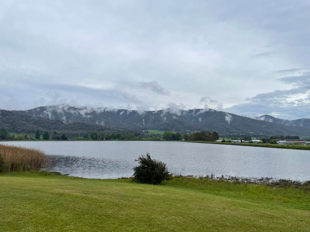 Mount Beauty Pondage-Mount Beauty必去景点