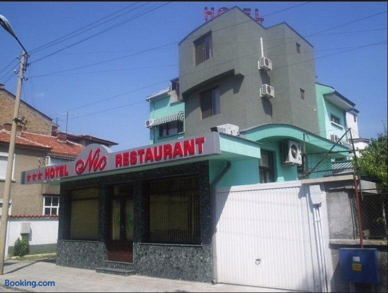 Khotel Nik