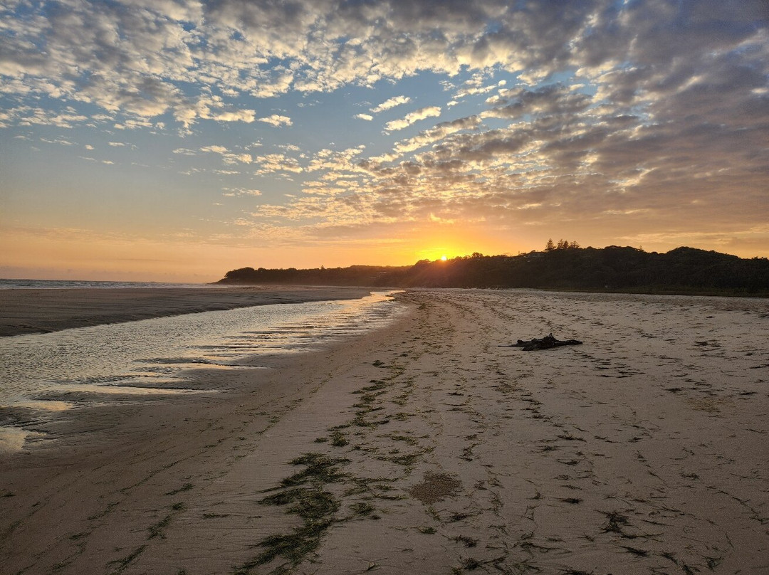 Point Lookout Beach景点图片