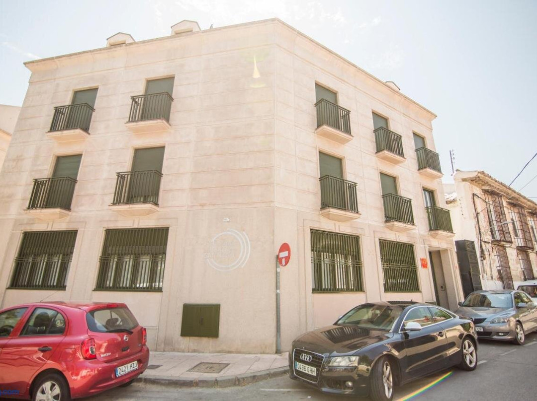 Apartamentos Plaza de Santiago - Estudios Turisticos - 1 Llave
