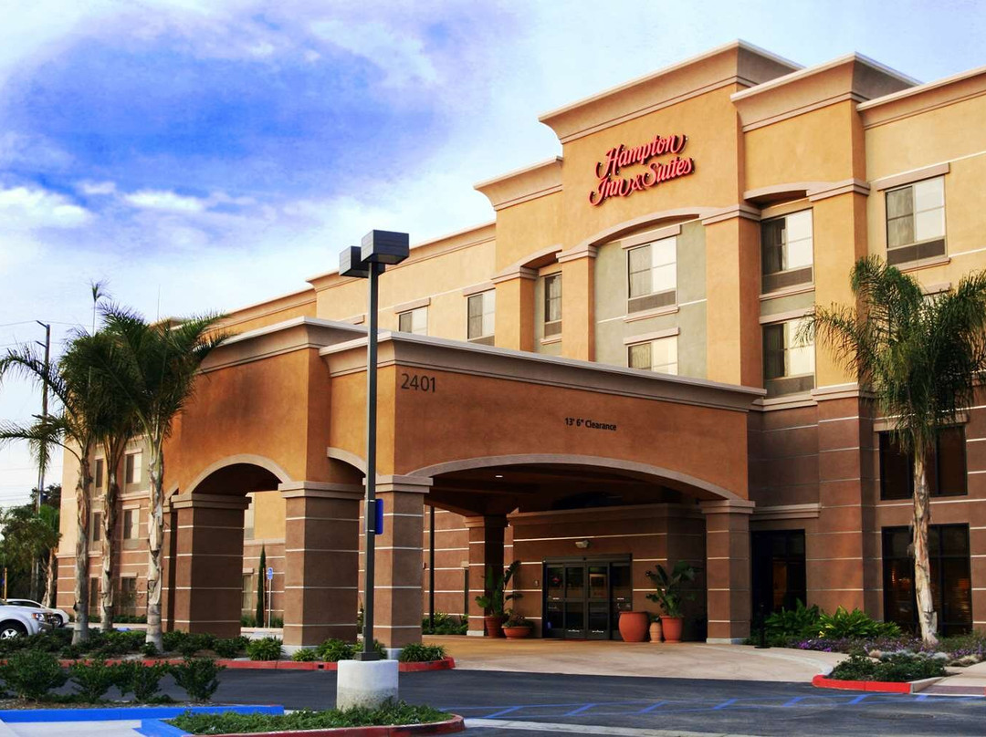 Hampton Inn and Suites Seal Beach
